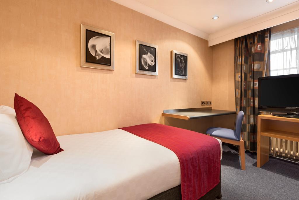 Ramada Hatfield Hatfield  Exteriér fotografie